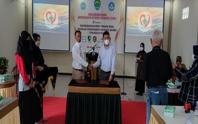 SMK Putra Bangsa dan Polnes Teken MoU Sertifikasi Kompetensi